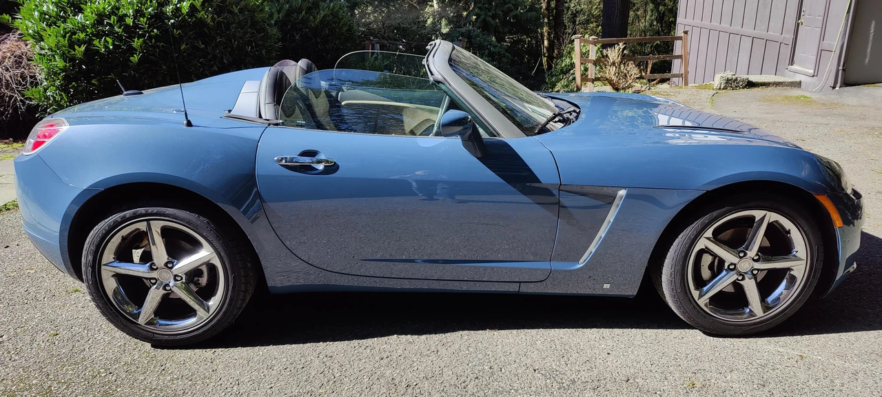 2007 Saturn Sky Red Line - Image 19 of 25