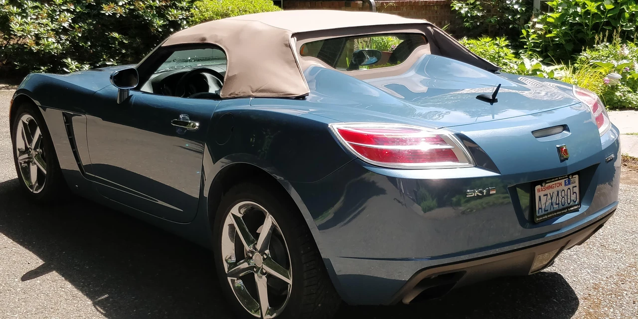 2007 Saturn Sky Red Line - Image 23 of 25