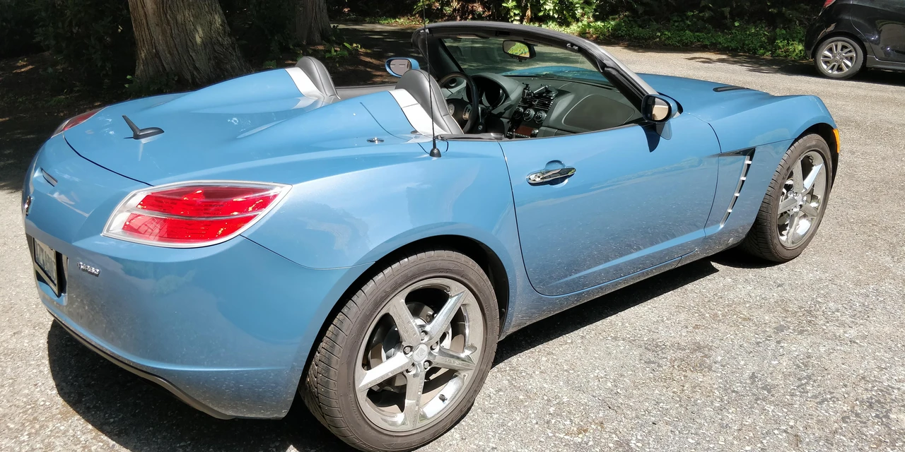 2007 Saturn Sky Red Line - Image 18 of 25