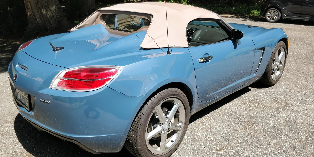 2007 Saturn Sky Red Line - Image 24 of 25