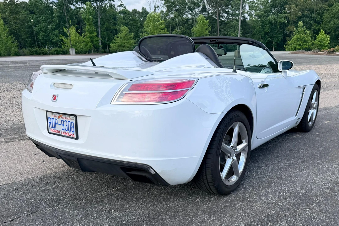 2007 Saturn Sky Red Line - Image 4 of 31