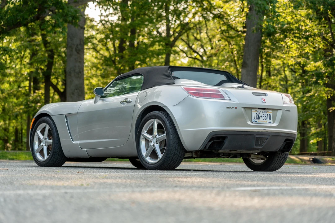 2007 Saturn Sky Red Line - Image 14 of 31