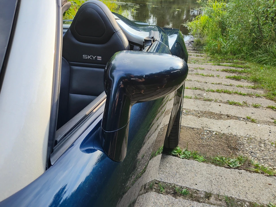 2007 Saturn Sky Red Line - Image 24 of 31