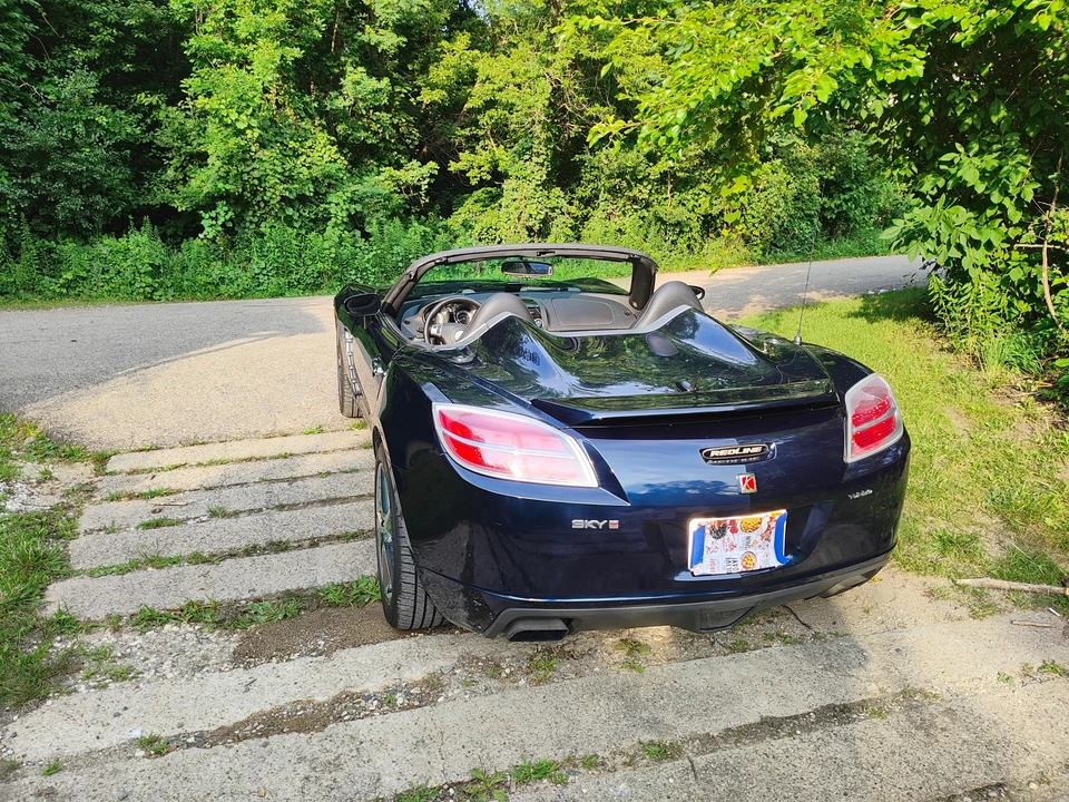2007 Saturn Sky Red Line - Image 13 of 31