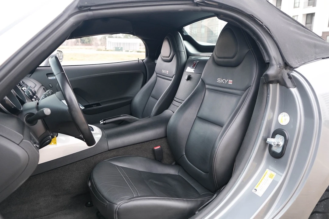 2007 Saturn Sky Red Line - Image 15 of 21