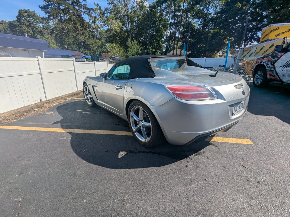 2007 Saturn Sky Red Line - Image 30 of 31