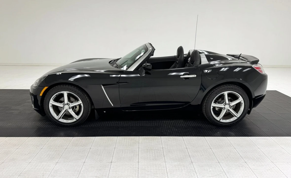2007 Saturn Sky Red Line - Image 4 of 12