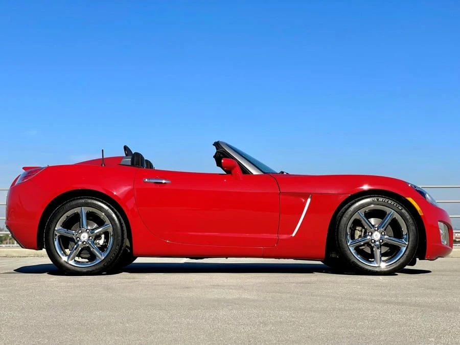 2007 Saturn Sky Red Line - Image 27 of 31