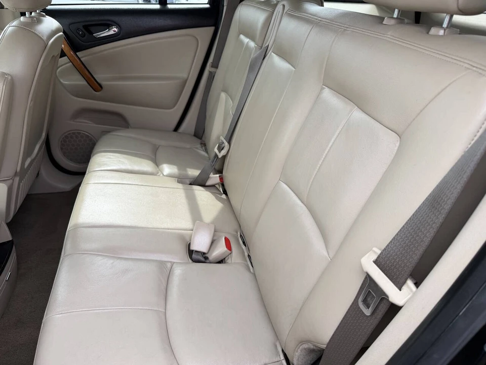 2007 Saturn Vue - Image 9 of 17