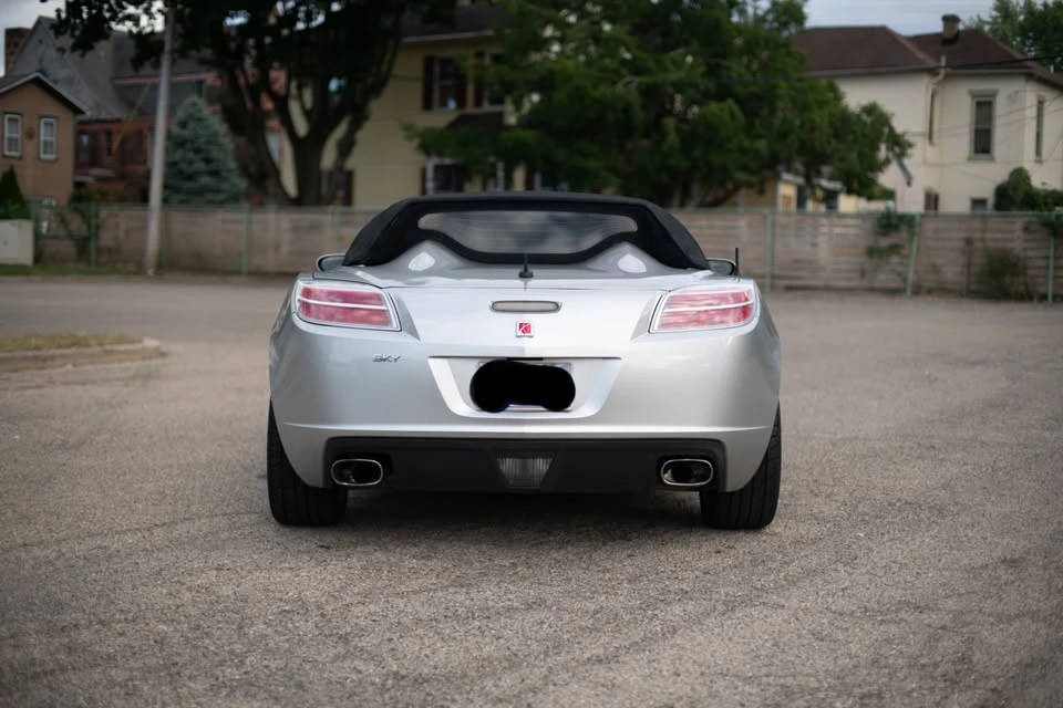 2007 Saturn Sky - Image 4 of 14