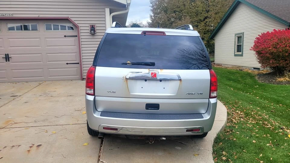 2007 Saturn Vue - Image 12 of 16
