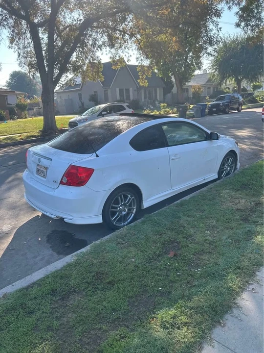 2007 Scion tC - Image 2 of 2