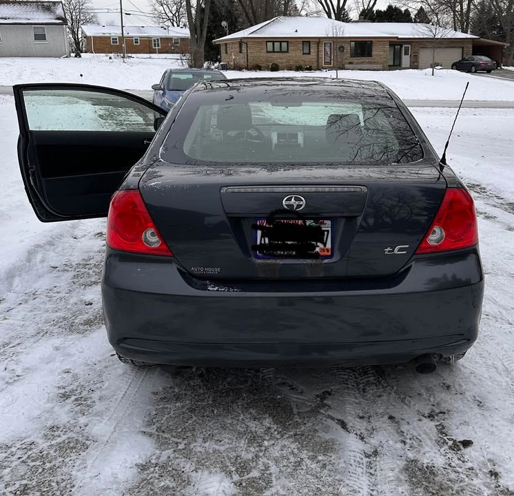 2007 Scion tC - Image 2 of 11