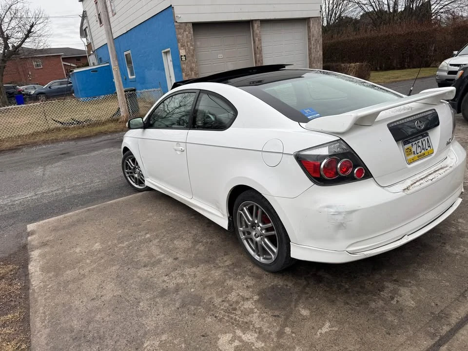 2007 Scion tC - Image 10 of 19