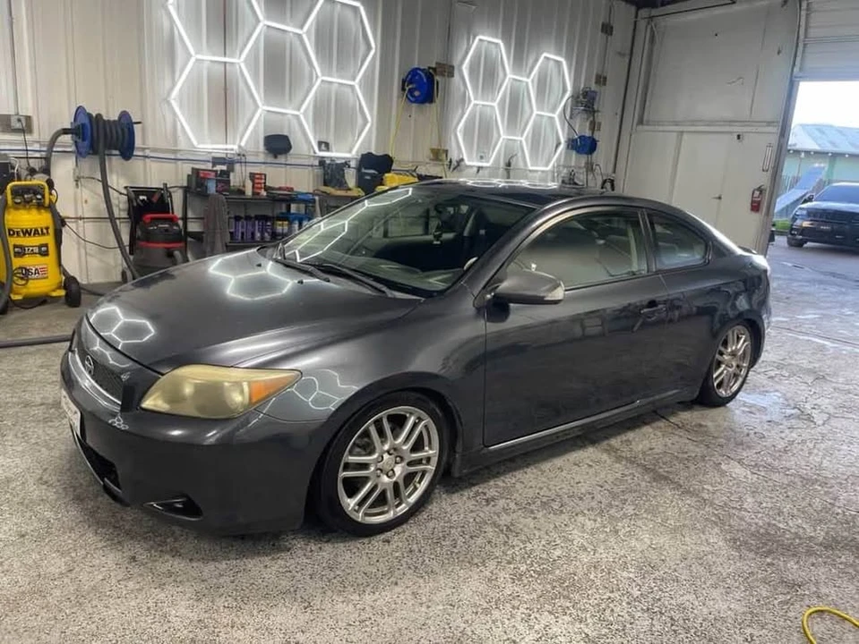 2007 Scion tC - Image 11 of 16