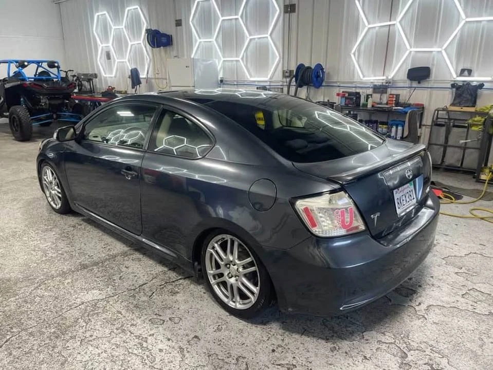 2007 Scion tC - Image 2 of 16
