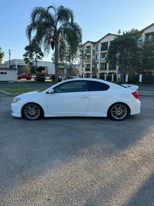 2007 Scion tC - Image 2 of 11