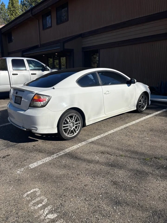 2007 Scion tC - Image 4 of 12