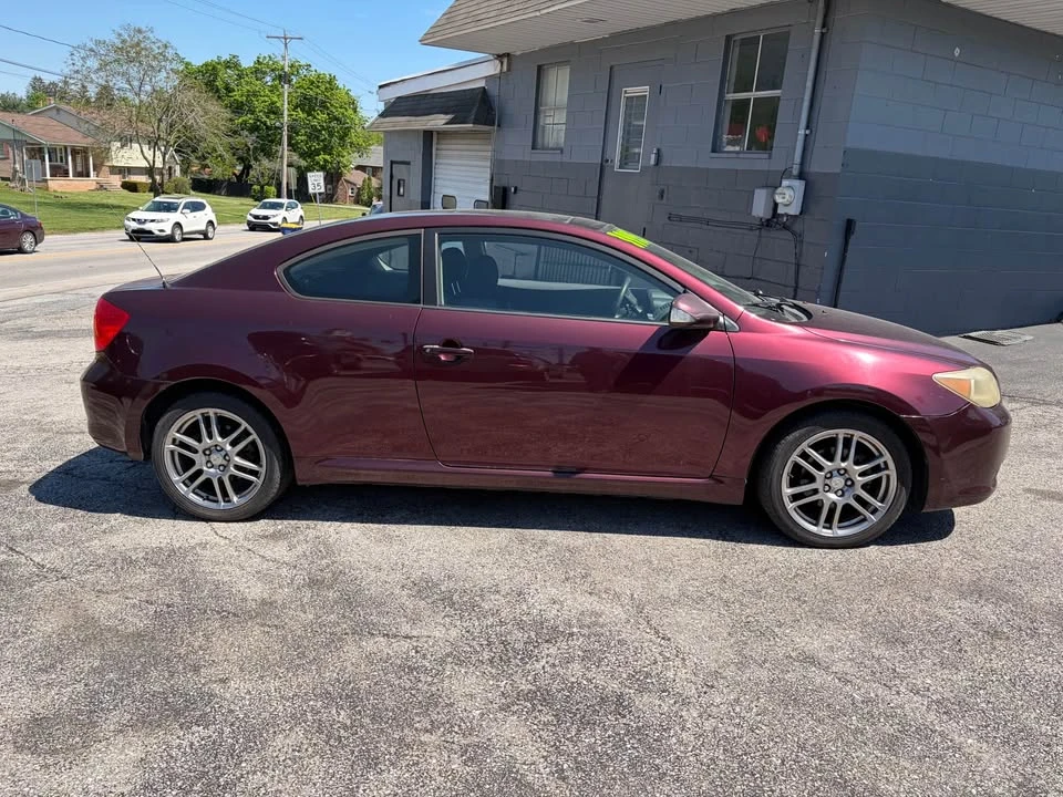 2007 Scion tC - Image 2 of 12