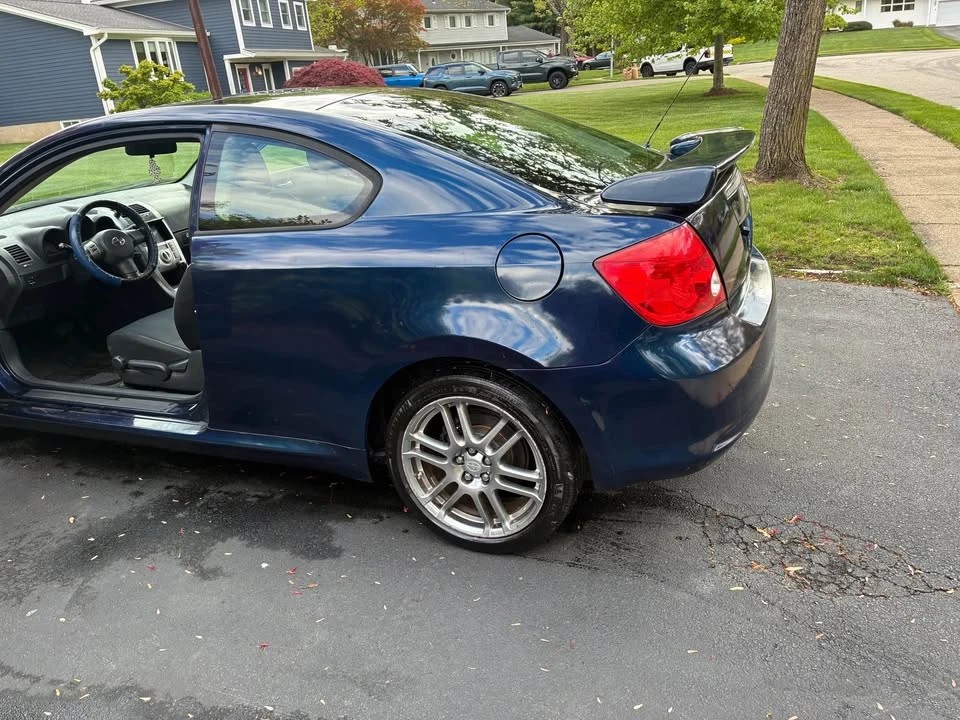 2007 Scion tC - Image 2 of 14