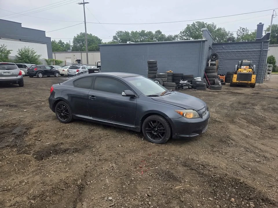 2007 Scion tC - Image 2 of 7