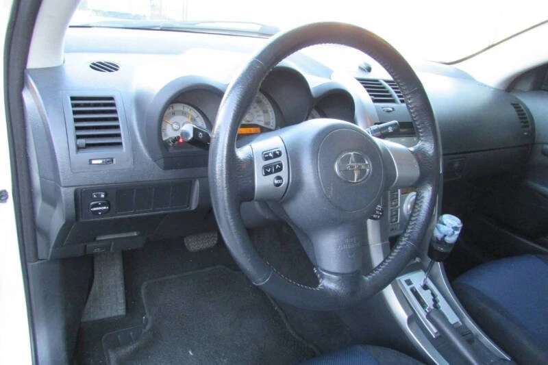 2007 Scion tC - Image 10 of 20