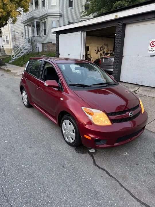 2007 Scion xA - Image 6 of 9