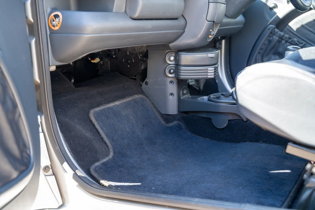 2000 Smart Fortwo 1st Gen - Image 21 of 30