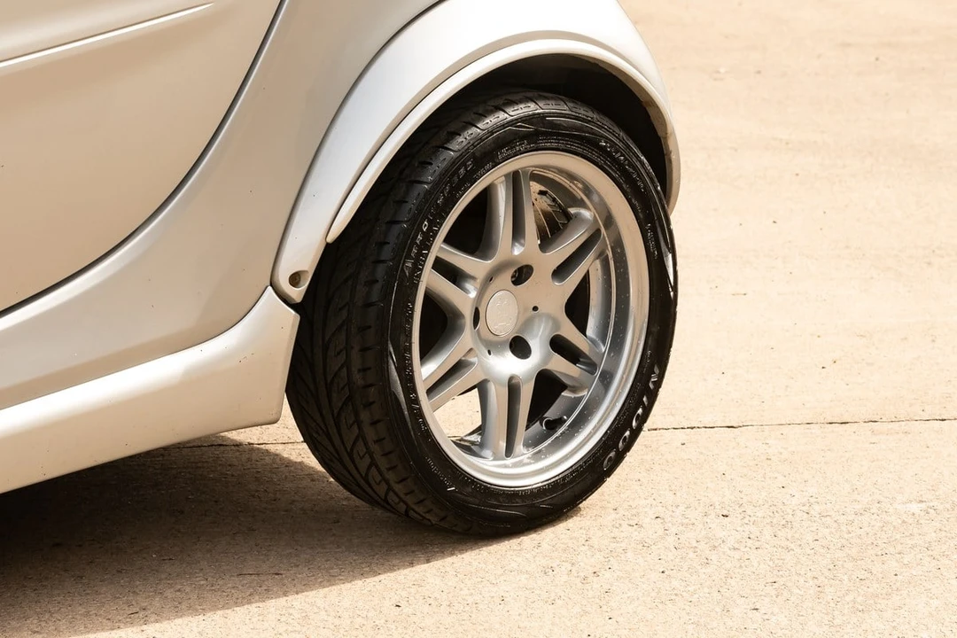 2007 Smart Fortwo - Image 13 of 30