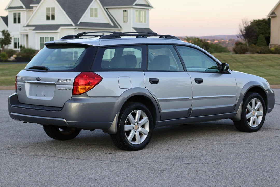 2007 Subaru Outback 3rd Gen - Image 4 of 31