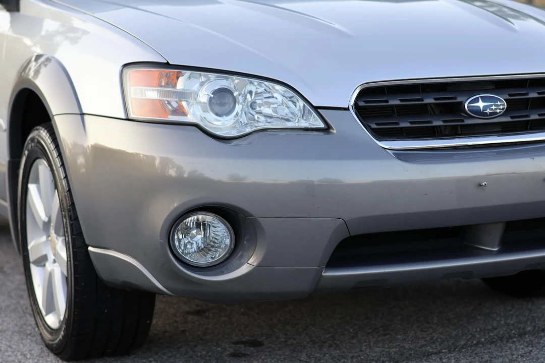 2007 Subaru Outback 3rd Gen - Image 19 of 31