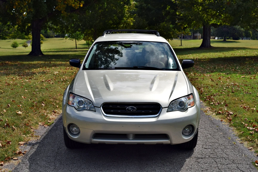 2007 Subaru Outback 3rd Gen - Image 13 of 31