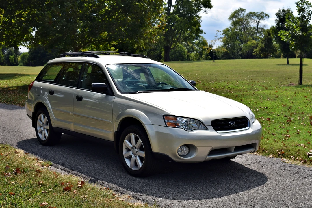 2007 Subaru Outback 3rd Gen - Image 11 of 31