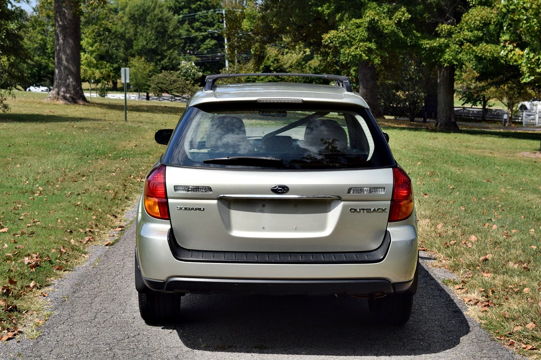 2007 Subaru Outback 3rd Gen - Image 8 of 31