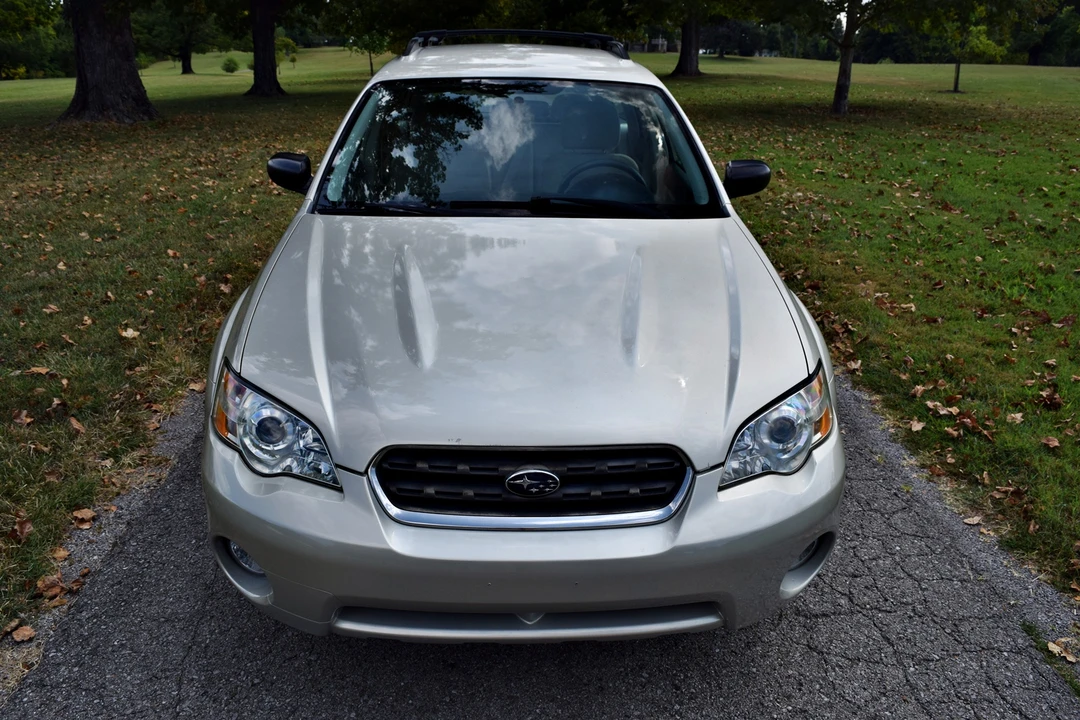 2007 Subaru Outback 3rd Gen - Image 14 of 31