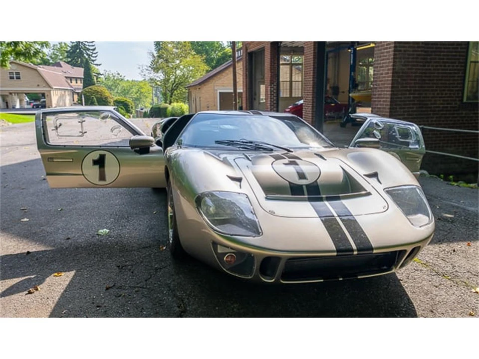 2007 Superformance - Image 4 of 17