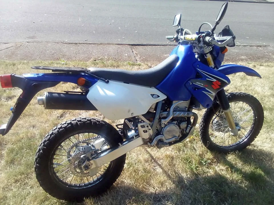 2007 Suzuki Motorcycles - Image 2 of 3