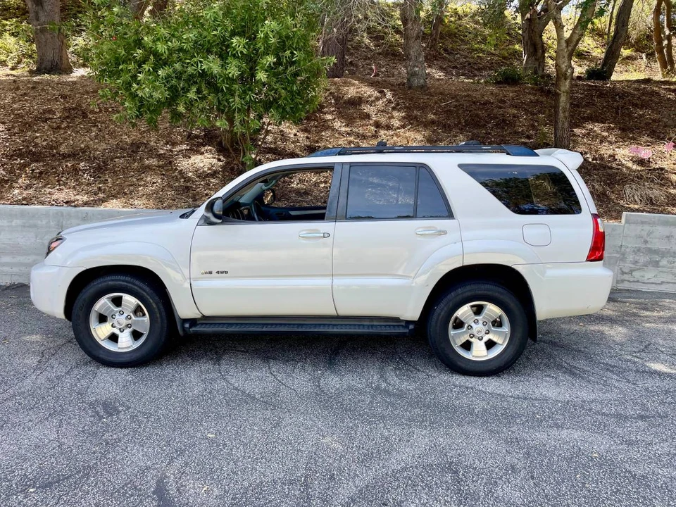 2007 Toyota 4Runner 4th Gen - Image 2 of 18