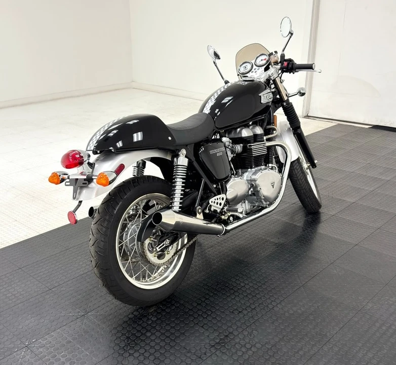 2007 Triumph Thruxton - Image 4 of 21
