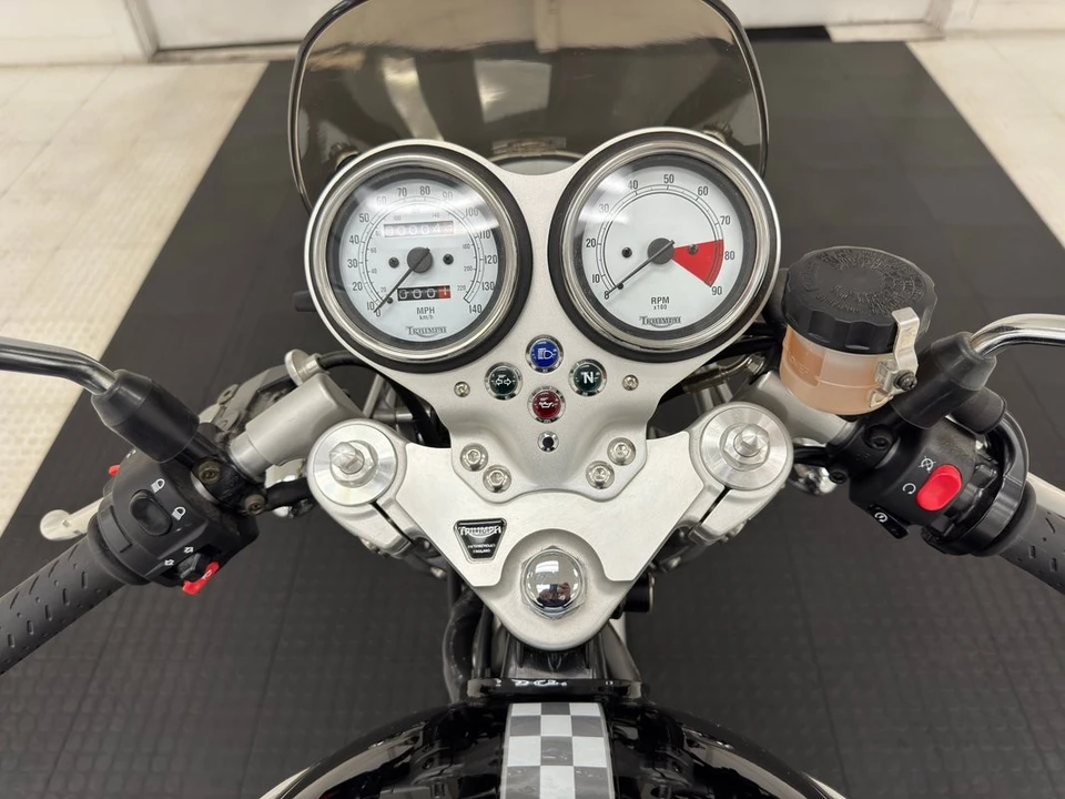 2007 Triumph Thruxton - Image 14 of 31