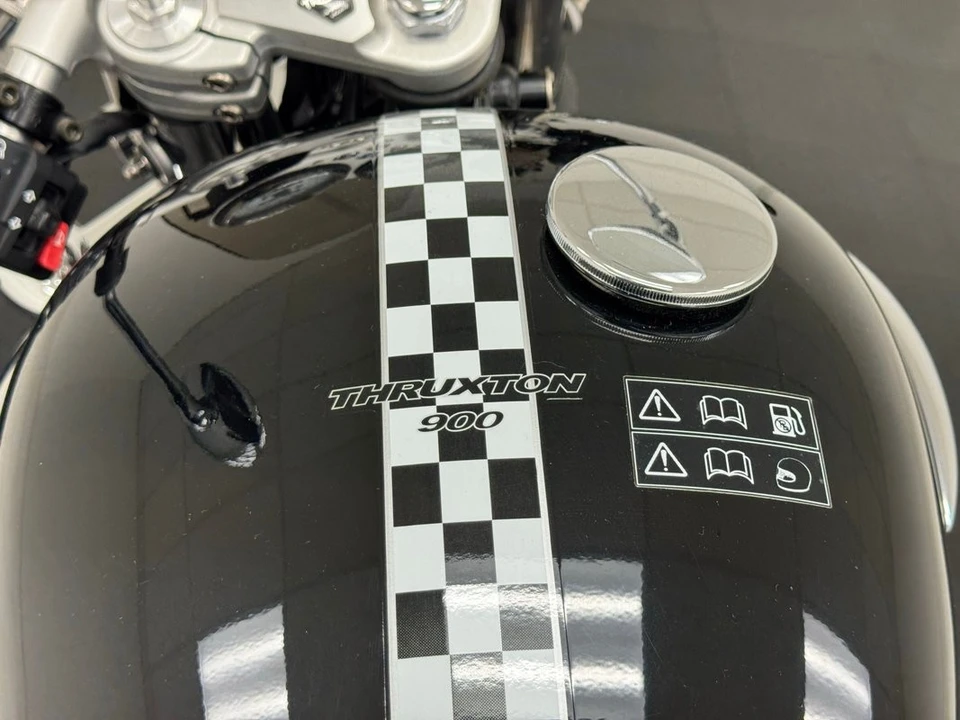 2007 Triumph Thruxton - Image 16 of 21