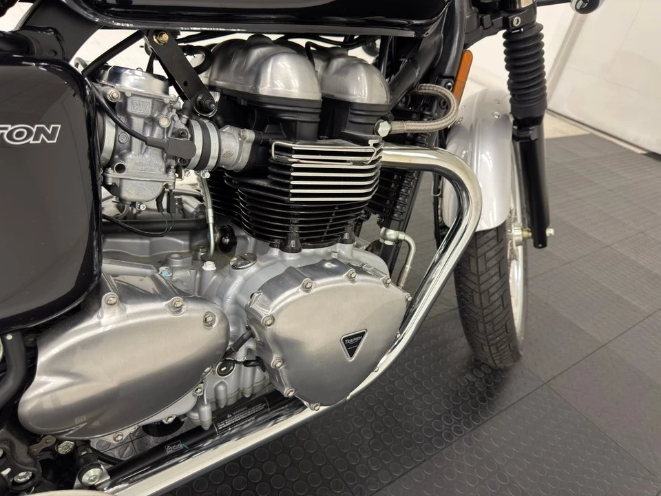 2007 Triumph Thruxton - Image 24 of 31
