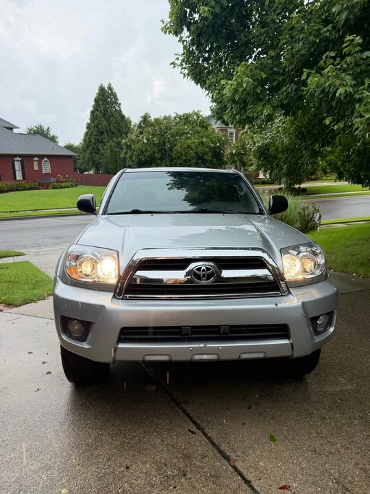 2007 Toyota 4Runner 4th Gen - Image 3 of 10