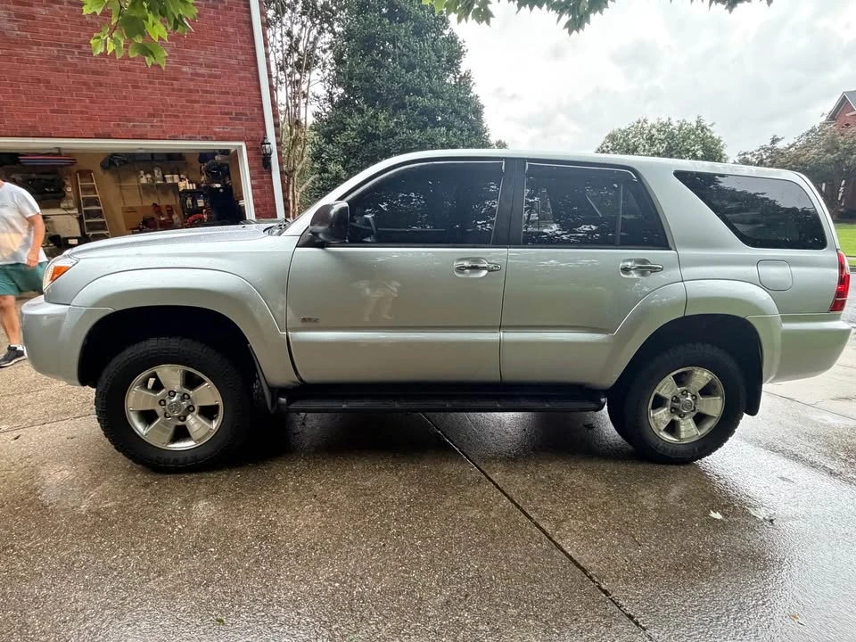 2007 Toyota 4Runner 4th Gen - Image 2 of 10