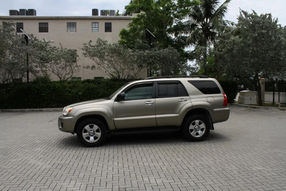2007 Toyota 4Runner - Image 2 of 14