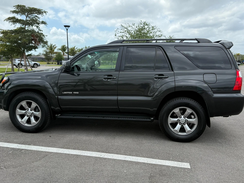 2007 Toyota 4Runner 4th Gen - Image 8 of 31