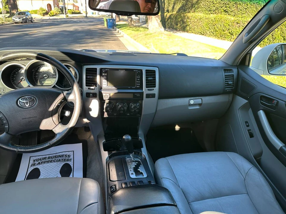 2007 Toyota 4Runner 4th Gen - Image 9 of 17