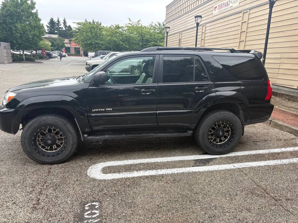 2007 Toyota 4Runner 4th Gen - Image 4 of 11