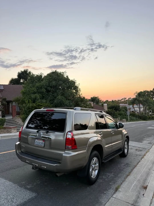 2007 Toyota 4Runner 4th Gen - Image 5 of 12