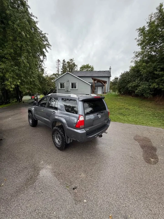 2007 Toyota 4Runner 4th Gen - Image 2 of 11